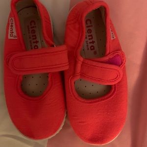 Cienta  Toddler Shoes Size 21